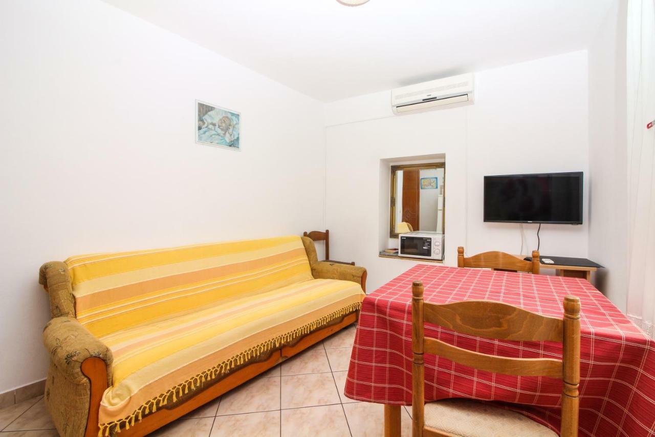 Apartmani Toni Poce Primošten Exteriér fotografie